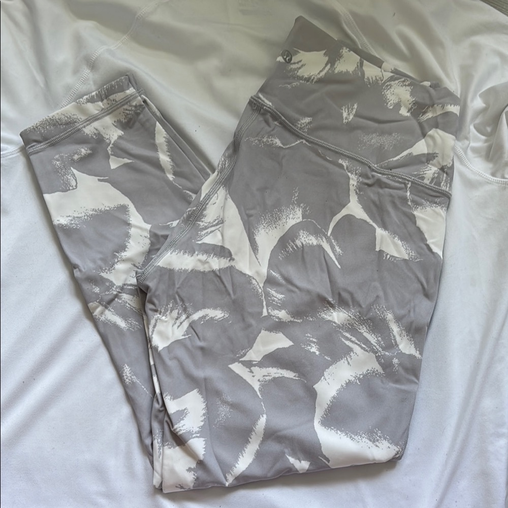 lululemon Wunder Under High-Rise Tight 25” *Full-On Luxtreme